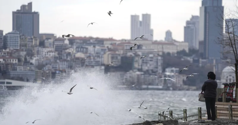 Lodos İstanbul u teslim aldı