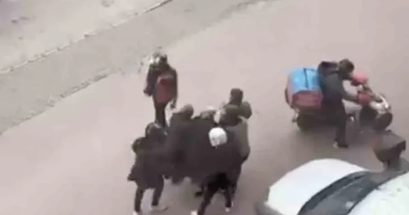 Bursa’da lodosa yakalanan yaşlı kadına kuryeler siper oldu