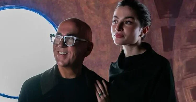 Sergi için film çekti