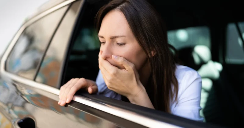 Araba tutması bir hastalık mı? Araba tutması neden oluyor?