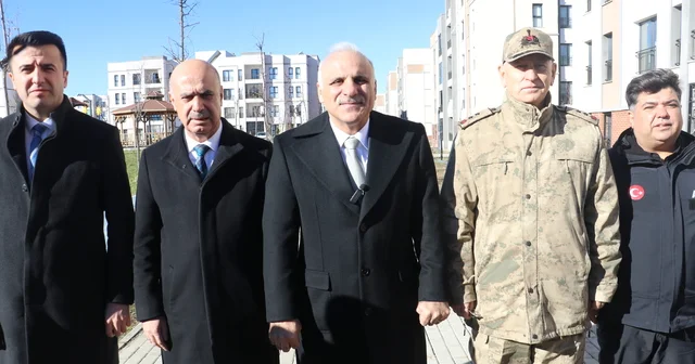 Vali Zorluoğlu: 2023 teki deprem sonrası Diyarbakır da 17 binden fazla konut inşa edildi Diyarbakır Haberleri