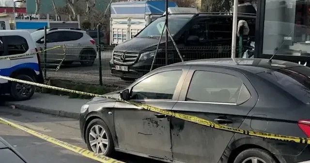 Avcılar’da araç içindeki kişiye silahlı saldırı VİDEO İZLE