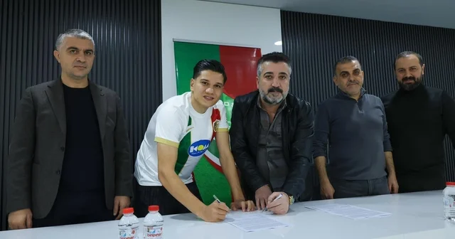 Amedspor, Atakan Müjde yi kiralık olarak kadrosuna kattı Diyarbakır Haberleri