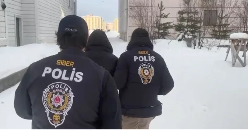 Son dakika: Kars merkezli 5 ilde Sahte el operasyonu: Sosyal medya şebekesi çökertildi