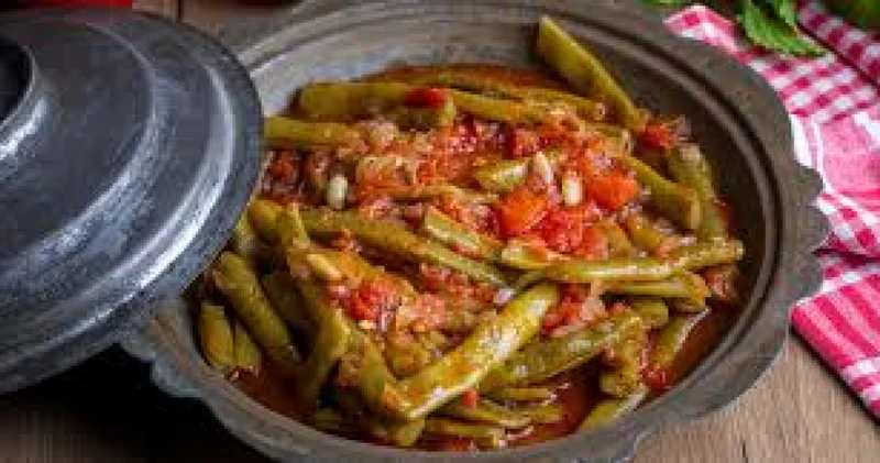 Salçalı taze fasulye yemeği tarifi: Düdüklüde etli ve kıymalı taze fasulye nasıl yapılır, malzemeleri neler?