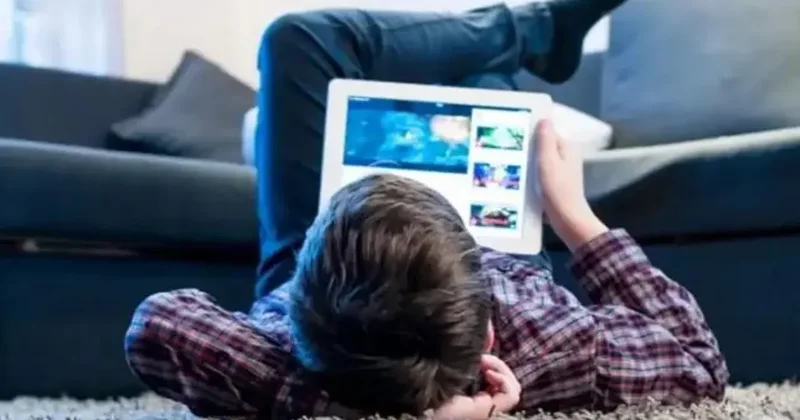 Danimarka, Avustralya ve Fransa dan sonra bir İspanya dan çocuklara sosyal medya yasağı