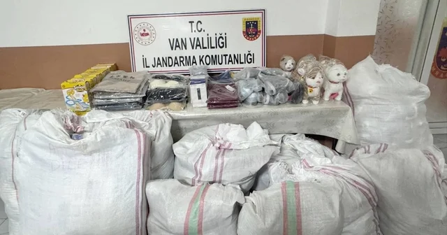 Başkale de 3 milyon 250 bin TL değerinde kaçak malzeme ele geçirildi Van Haberleri