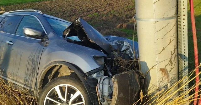 Beton direğe çarpan aracın sürücüsü ağır yaralandı Bursa Haberleri