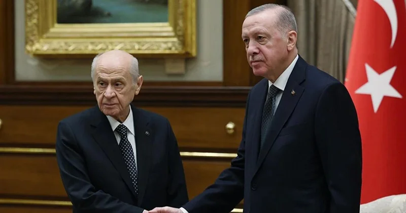 Bahçeli nin flaş çağrısında mesaj aslında kime? Erdoğan a baskı mı var? AKP li yöneticiden flaş sözler