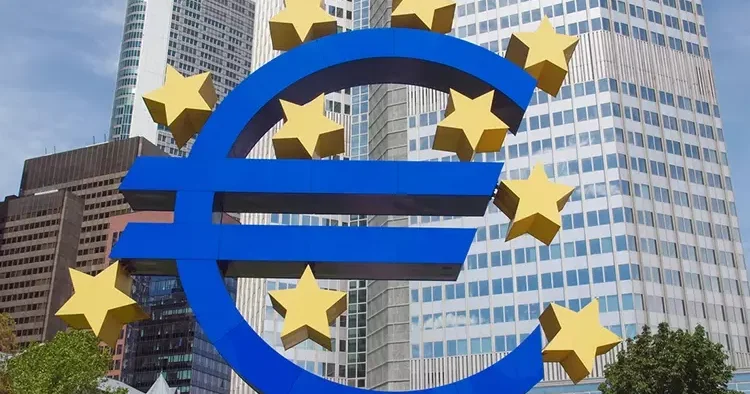 Euro Bölgesi nde enflasyon geriledi