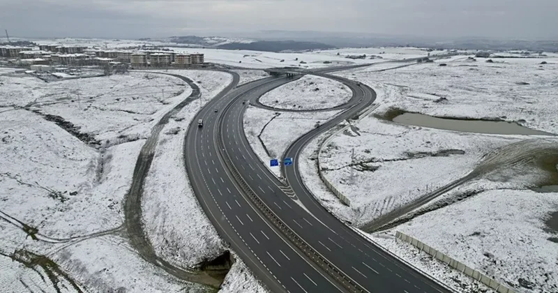 İstanbul beyaza büründü