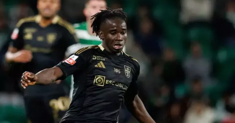 Orta saha transferinde mutlu son! Renato Nhaga, Galatasaray a imzaya geliyor