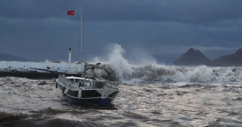 Ege ve Akdeniz için kuvvetli fırtına uyarısında bulunuldu Son dakika haberleri
