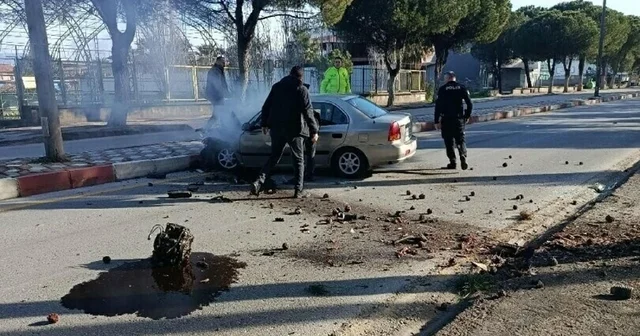 Polisin Dur ihtarına uymayan sürücü, otomobiliyle ağaca çarptı: 2 yaralı Manisa Haberleri