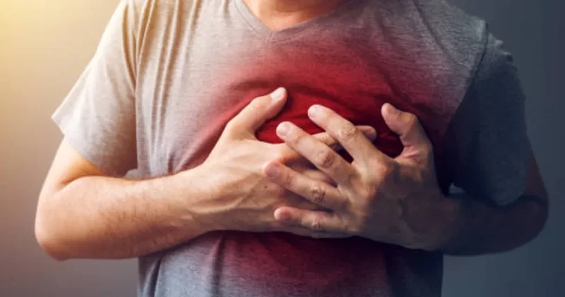 Erkeklerde Kalp Krizi Riski Açıklandı: Kritik Eşik ve Uyarılar