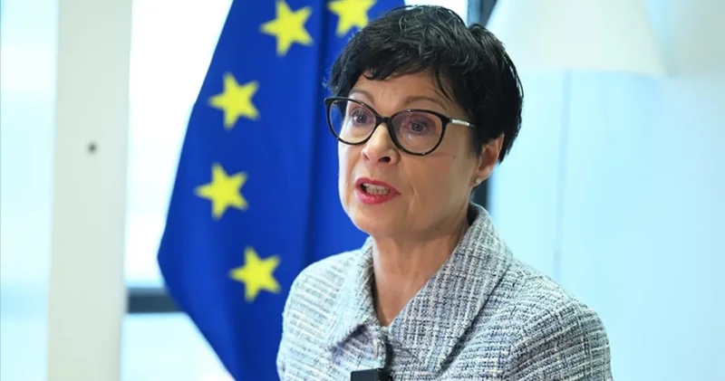 Genişlemeden Sorumlu AB Komiseri Kos: Türkiye ye vize serbestisi getirilmesi için gereken 6 kriter var