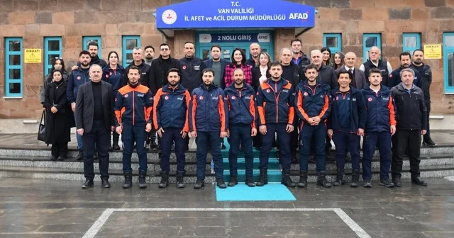 YYÜ de Van İlinin Depremselliği söyleşi düzenlendi Van Haberleri