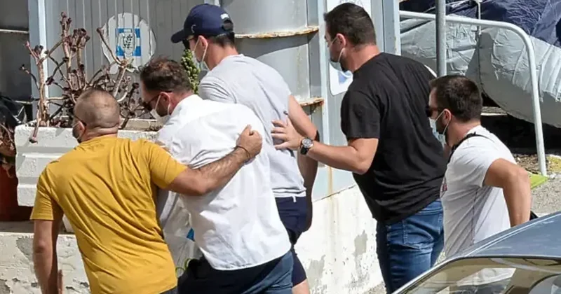 Yunan polisini darp etmişti! Dünyaca ünlü futbolcuya hapis cezası