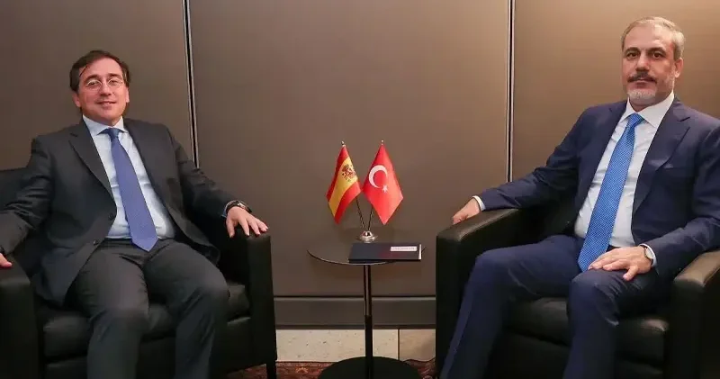 Dışişleri Bakanı Fidan İspanyol mevkidaşı Albares ile telefonda konuştu Avrupa Haberleri