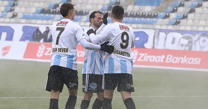 Erzurumspor kupaya 4 golle veda etti!