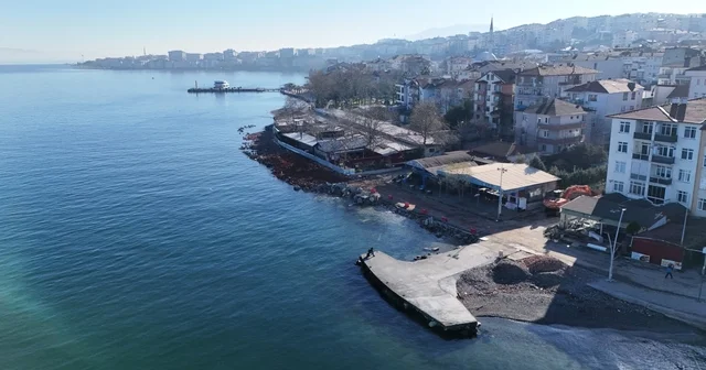 Değirmendere sahiline taşkınlara karşı dalgakıran inşa ediliyor Kocaeli Haberleri