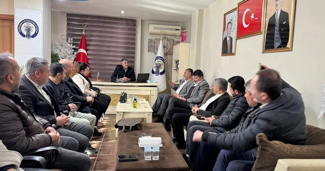 Şırnak ta kamu çalışanları ve yerel esnaf ilişkisi masaya yatırıldı Şırnak Haberleri