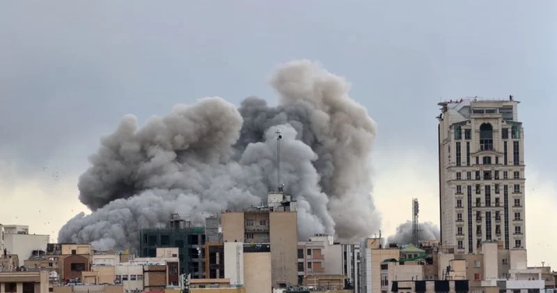 İran da sistem neden çökmedi? Dış Haberler