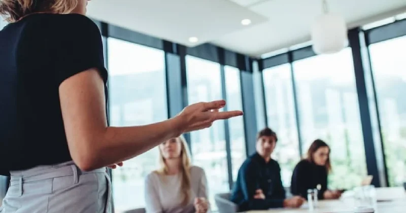 İş dünyasında sessiz tatil dönemi: Çalışanlar patrona haber vermeden tatile çıkıyor Sözcü Gazetesi