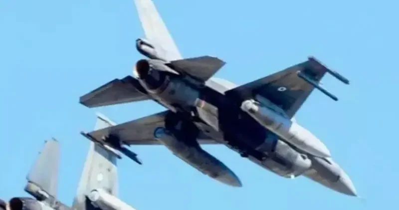 Kıbrıs açıklarında dikkat çeken hareketlilik: Yunan F 16’ları havalandı Dünya Haberleri