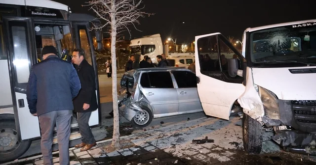 Önce kaza, sonra kavga ettiler: 2 yaralı Nevşehir Haberleri