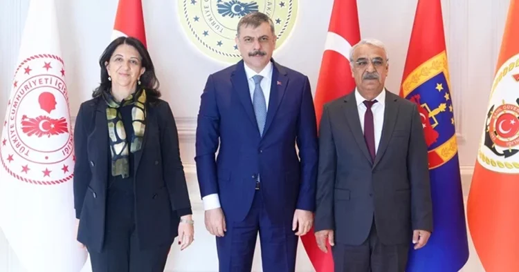 Bakan Çiftçi, DEM Partili Buldan ve Sancar ile görüştü