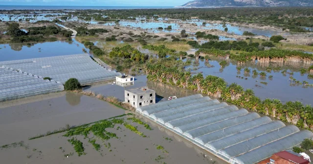 Aşırı hava olayları normalleşti; 1 yıl kuraklık, 1 yıl sel Antalya Haberleri