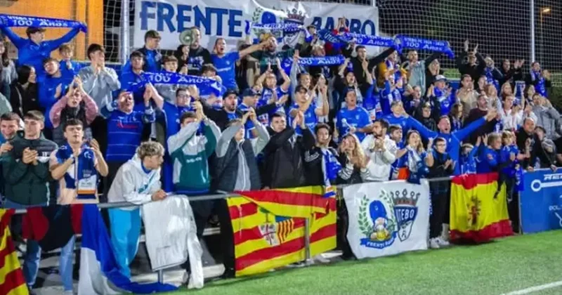 Kaleciyi çıkarıp orta saha oyuna aldı! 10 dakikada 2 0 dan döndüler