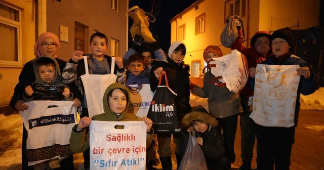 Bayburt ta on beşi coşkusu: Asırlık gelenek ile çocuklar sokakları şenlendirdi Bayburt Haberleri