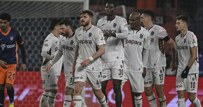 Trabzonspor 2 dakikada umutları yıkıp çeyrek finale yükseldi