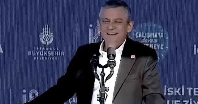 Özgür Özel oruçlu başkanına su içirmeye çalıştığı anları unutulmaz diyalog diyerek anlattı VİDEO İZLE