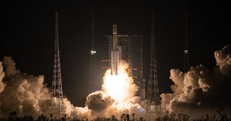 Tüm dünya ABD ve İran a kilitlenmişken onlar dev aracı uzaya fırlattılar Sözcü Gazetesi