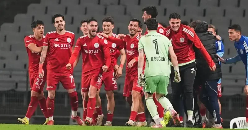 Türkiye Kupası nda sürpriz sonuç: 2. Lig ekibi Süper Lig takımını mağlup etti Futbol Haberleri