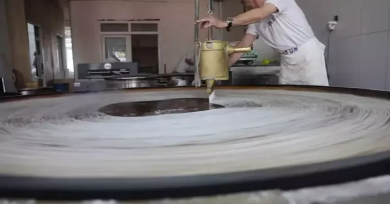 Baklavaya rakip çıktı: İçinde sadece iki malzeme var! Fiyatı duyan şaşıp kalıyor