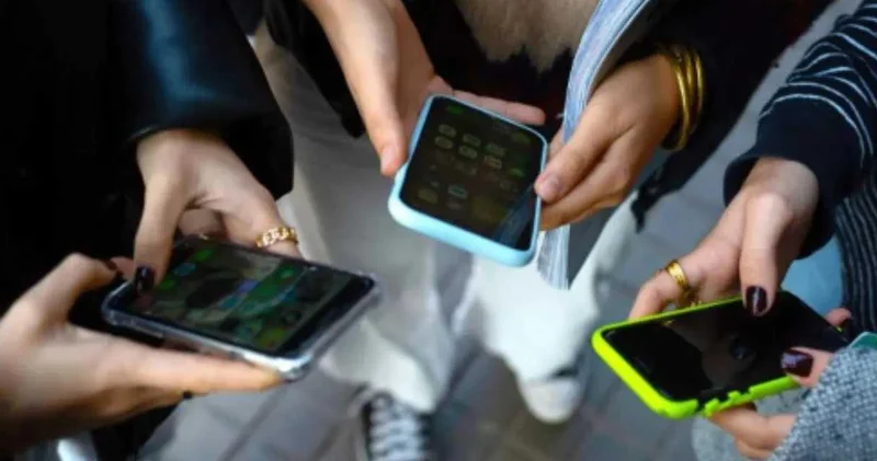 15 yaş altına sosyal medya yasağı TBMM de!