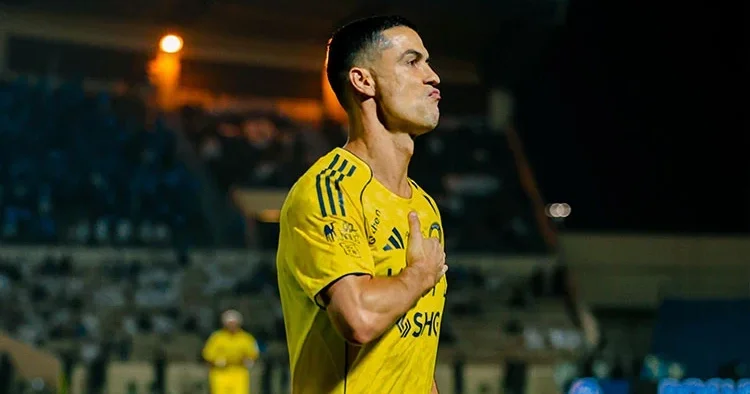 İran ın Riyad saldırısı sonrası ortalık karıştı! Ronaldo Riyad dan kaçtı mı?