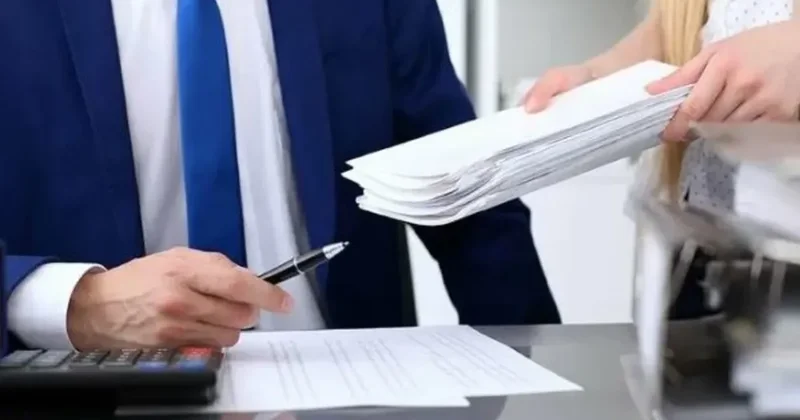 İ Z M İ R BÖLGE ADLİYE MAHKEMESİ