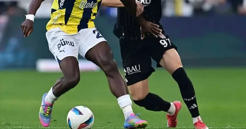 Fenerbahçe Beşiktaş derbisinde tarihi geçen 10 olay! Kaleye geçen futbolcu, penaltı noktasını kazan stoper, 17 yıl tartışılan o gol ve daha fazlası... Futbol Haberleri