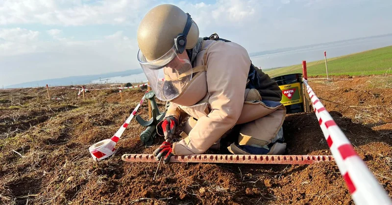MSB açıkladı: 56 milyon metrekarelik alanda 228 bin mayın imha edildi