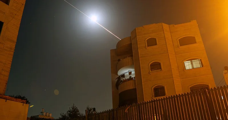 ABD ateşkes istedi; İran, İsrail’in can damarını vurdu