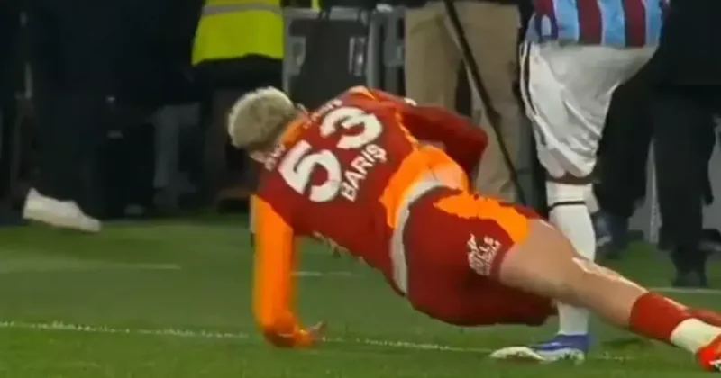 Akyazı da kırmızı kart itirazı! VAR çağırdı hakem kararından dönmedi