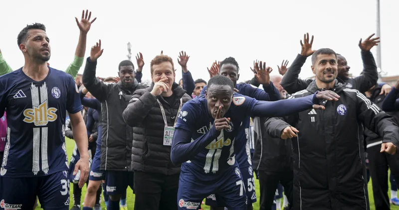 Sarıyer e 20 dakika yetti Futbol Haberleri