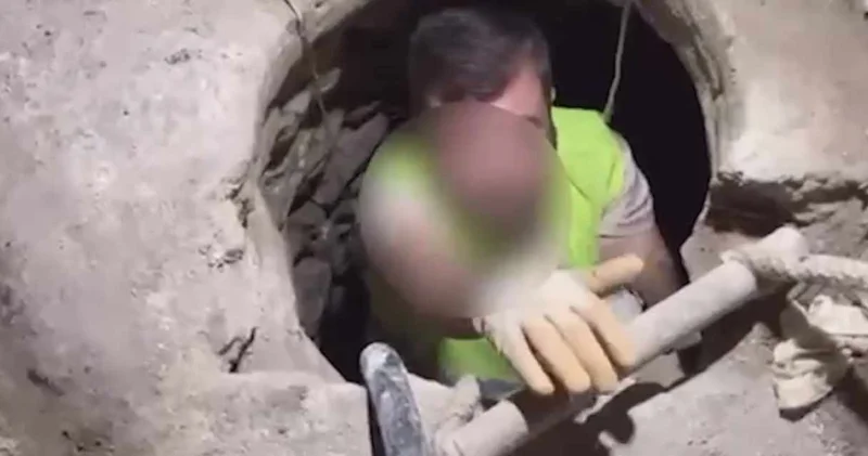 Fatih te define avcılarına suçüstü: Arkeolojik sit alanında 5,5 metrelik kazı