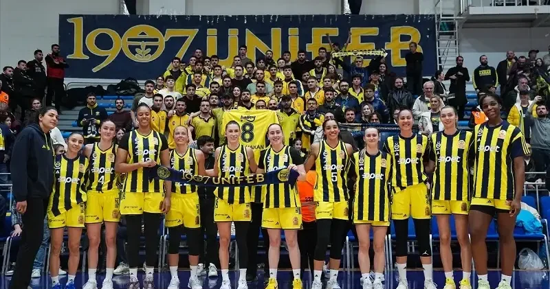 Fenerbahçe den tarihi hegemonya! Galatasaray ı deplasmanda devirip 20. şampiyonluğa ulaştılar Basketbol Haberleri