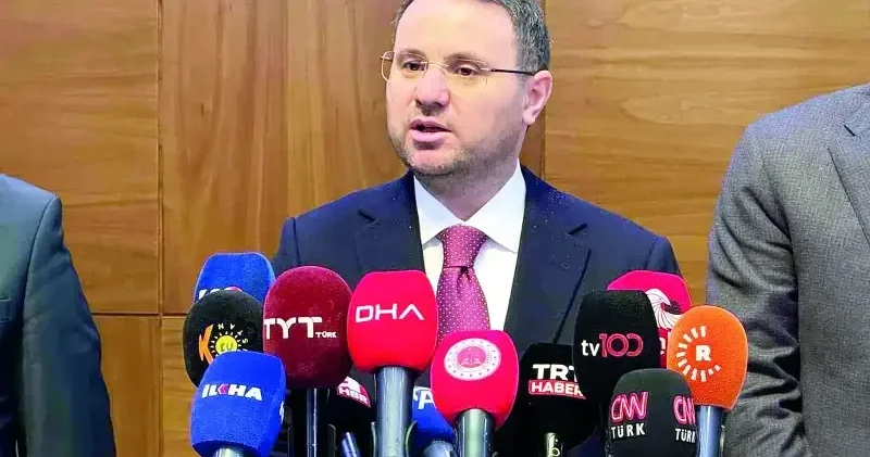 Üç ay içinde sosyal medyaya kimlikle girilecek Yerel Gündem Haberleri